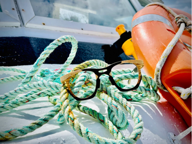 Halambyk, des lunettes en bois artisanales fabriquées en Normandie